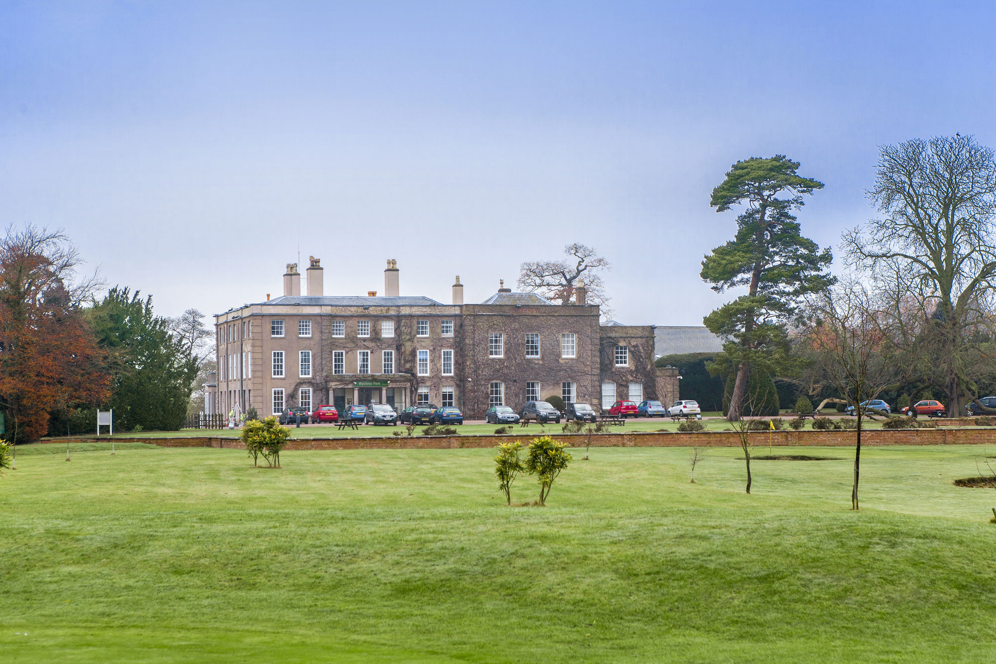 Wychnor Park Country Club Hotel Barton under Needwood Exterior photo